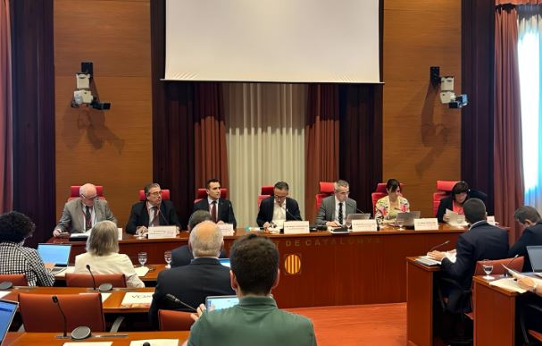 Les Cambres i la Cecot tornen a demanar al Parlament que s’acceleri la construcció de la B40